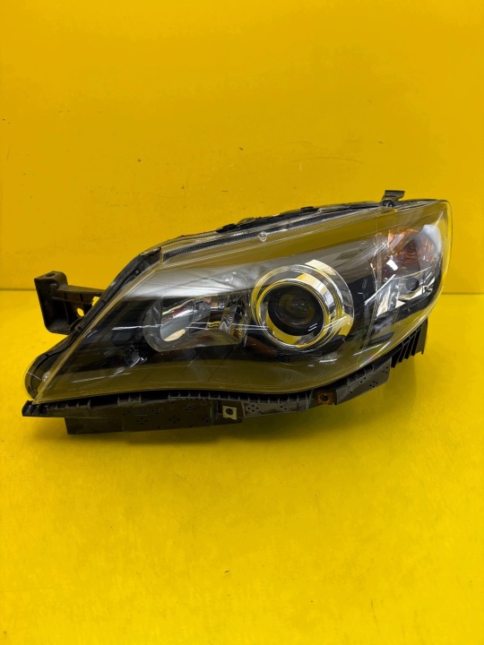 Feux phare Gauche Subaru Impreza GH 2007- Xenon