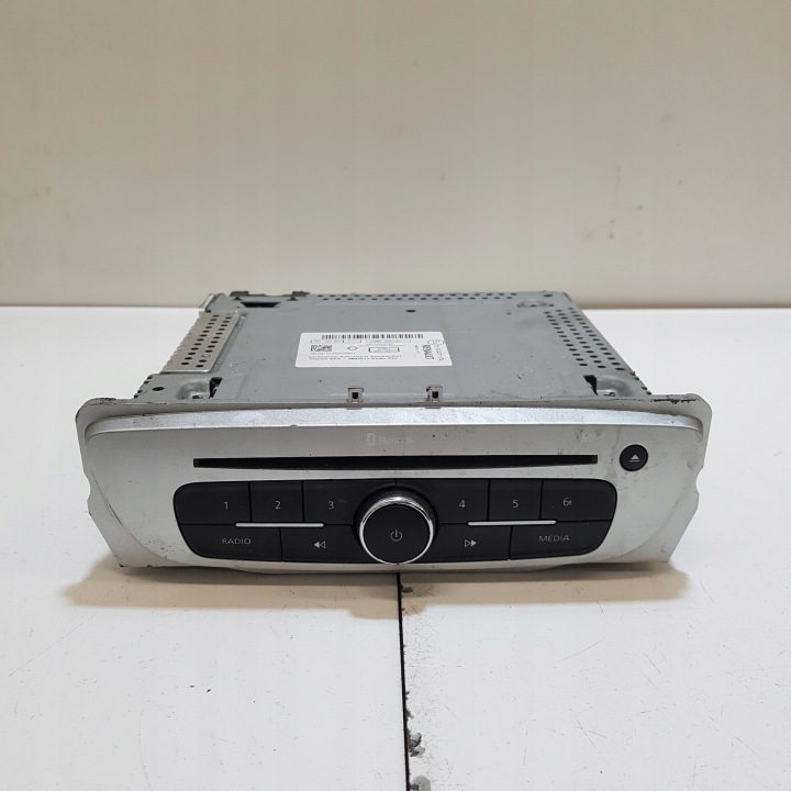 RADIO Tovární RENAULT GRAND SCENIC 3 281158566R