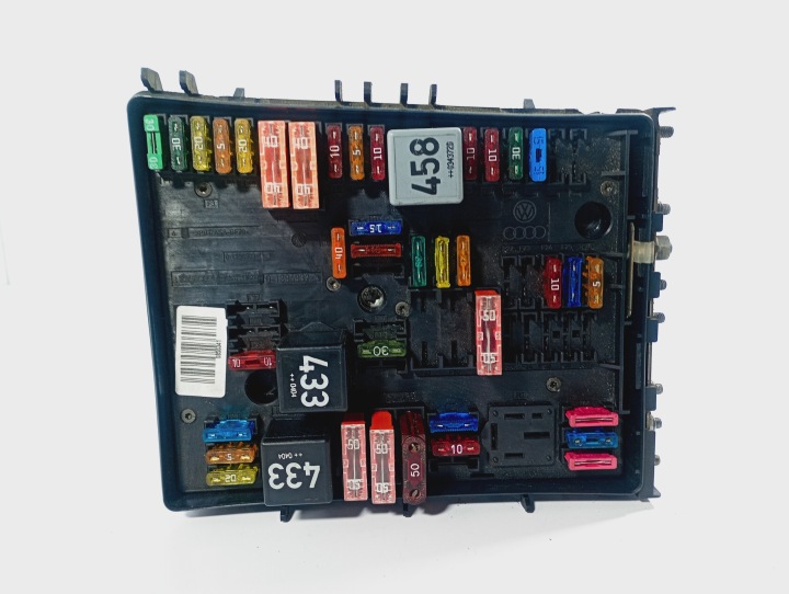 modul Szkerény biztosítékszekrény OE 1K0937124H Audi A3 8P 03-12
