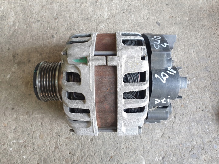 alternatore RENAULT CLIO 4 IV CAPTUR 2014- 231008918R 1.5 DCI