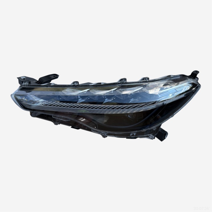 light front left TOYOTA COROLLA CROSS 2025 ROK FULL LED