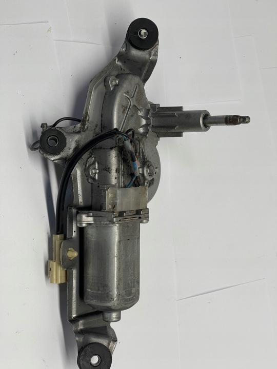 Mazda OE 849600-0042 mini motor of a wiper