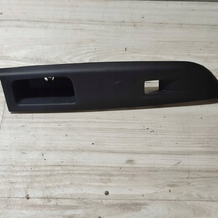 Châssis przelacznika Vitre Portière przednich Avant Droit Opel Corsa F 39176129