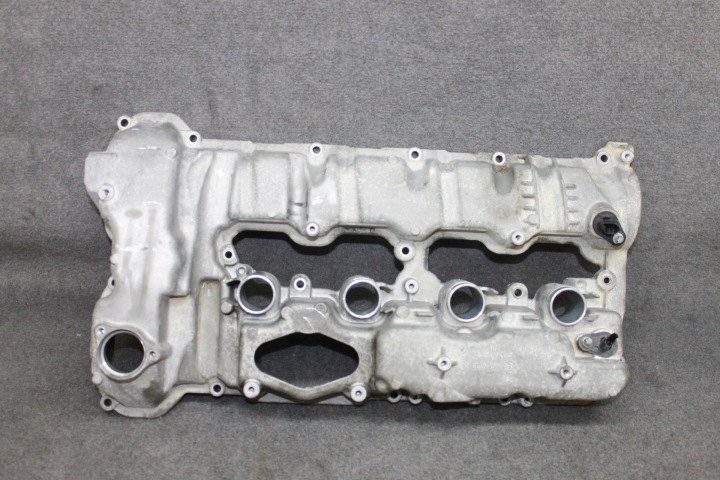 BMW F01 F07 F10 E70 5.0i N63 - COPERCHIO PUNTERIE 1-4 7566283