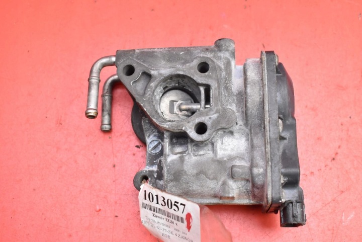 EGR valve DEG-0104 TOYOTA AVENSIS T27 2.2 D-CAT 177 KM 09-11