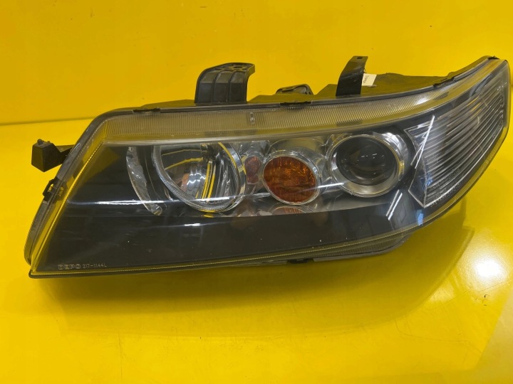 Honda Accord 7 VII 03-05 Licht links Zwykla