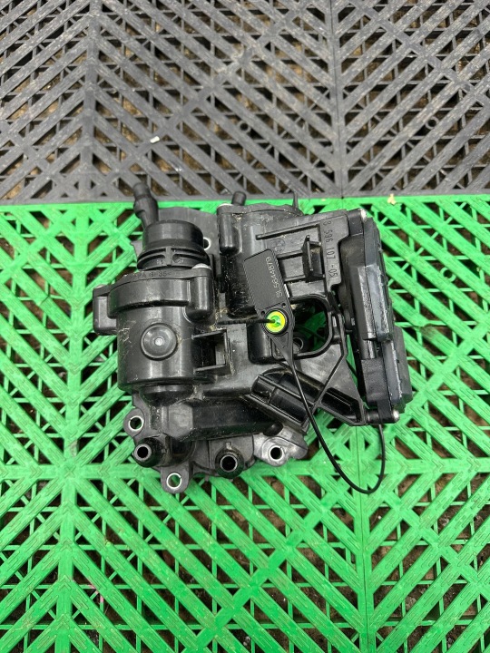 termostat BMW 3 G20 G21 8596107