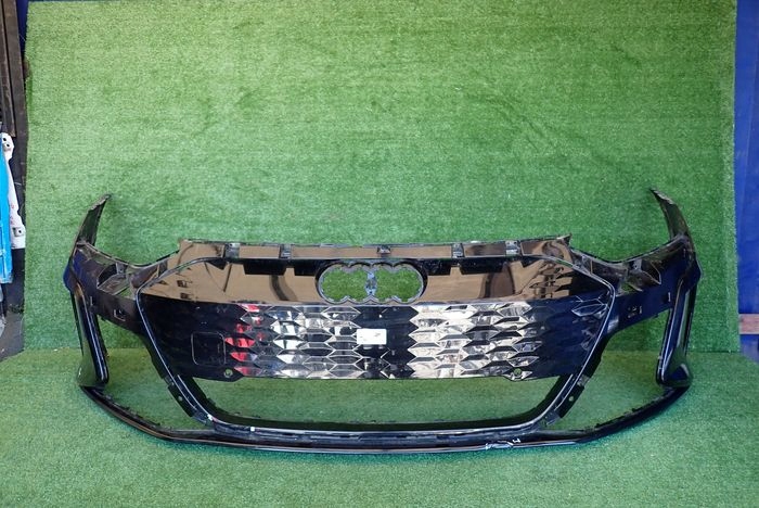AUDI E-TRON GT RS 21- front bumper front