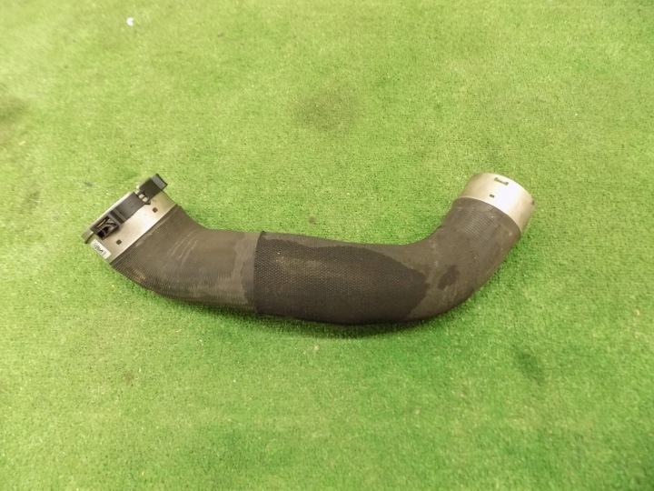 BMW F40 pipe TURBO of the intercooler 8676829