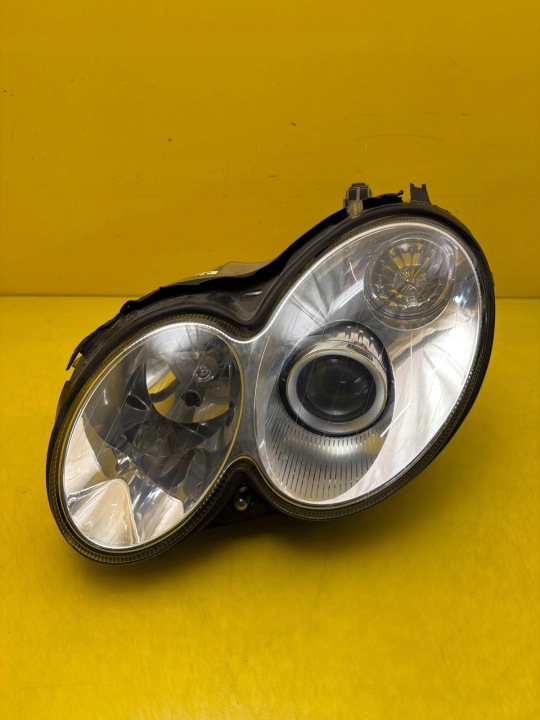 light left front Mercedes CLK W209 Xenon 02