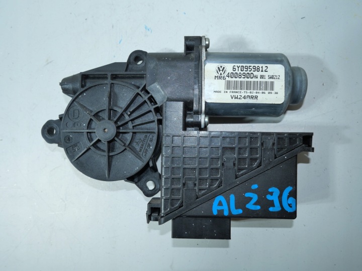 VW SEAT SKODA Motor Motor Fenster 6Y0959812