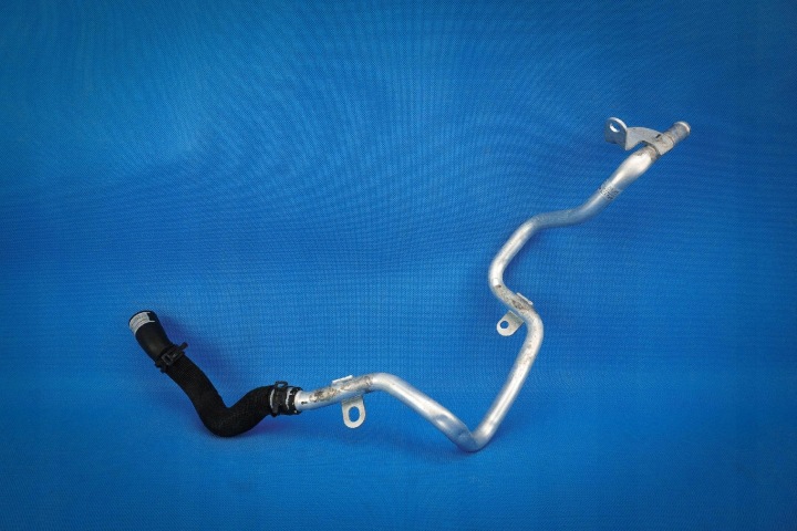 rohr des Wassers Audi A8 S8 4H 4H0121481AH 4.0TFSI