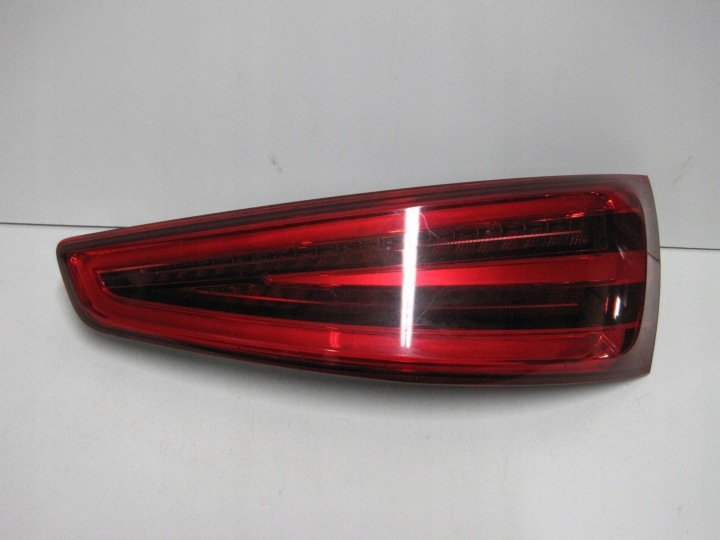 light rear rear part right AUDI Q3 8U 8U0945094A 12R LED