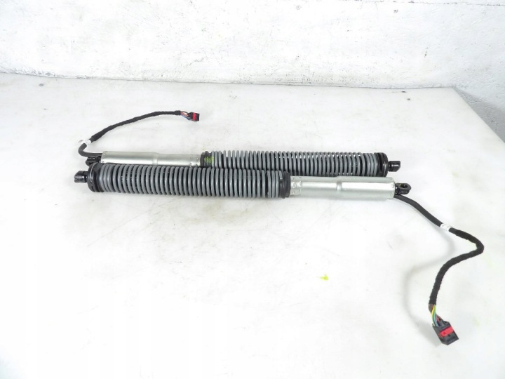 JAGUAR XF X260 SILOWNIKI du capot Arrière GX63-70354-AD