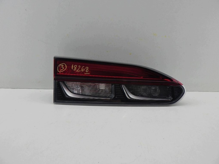 TOYOTA COROLLA CROSS 21- light rear left