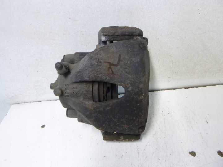 ČELJUST KOČIONI PREDNJI DIO OPEL ASTRA G KOMBI 1.8 98R.
