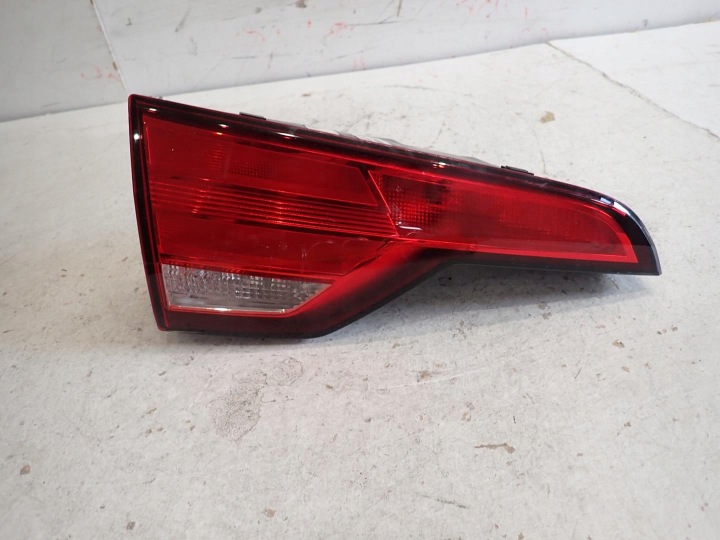 Licht heck hinten links AUDI A4 B9 2015- KOMBI 8W9945075