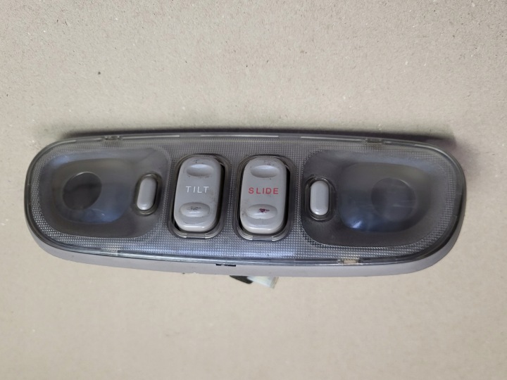 Feux phare Ciel de toit OSWIELTENIE Cabine Avant MAZDA 626 1158-230 OE EU