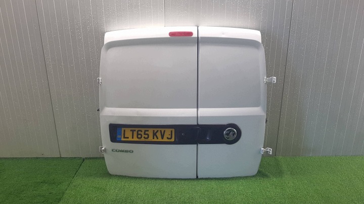dveře zadní L+R OPEL COMBO 11-17 DOBLO 10-22 kompletní LAK 249 +panty (2)