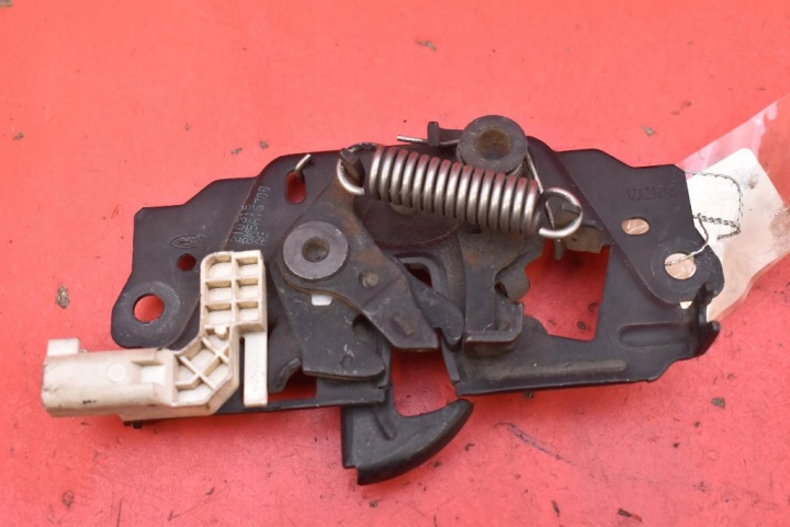 lock RYGIEL bonnets BM5A-16700-AG FORD ESCAPE 3 III LIFT 16-20