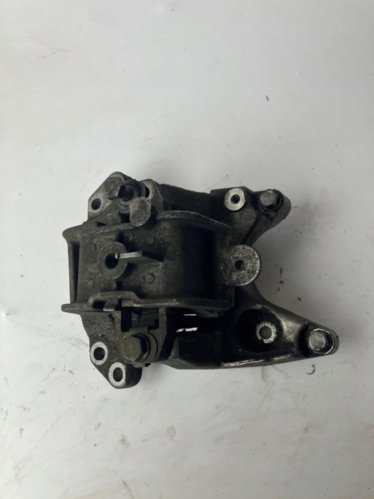 gearbox mounting 508 1.6 EHDI AUTOMAT 9685336280