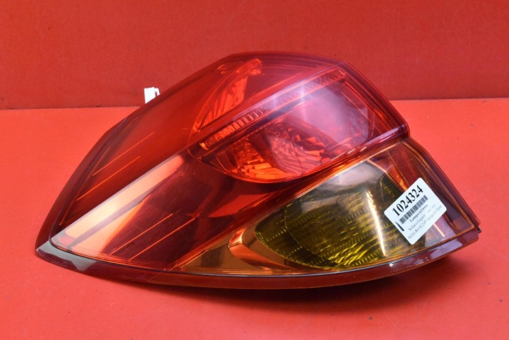 Feux phare Gauche Arrière Arrière 220-20792 SUBARU LEGACY 4 IV 5D KOMBI 03-09