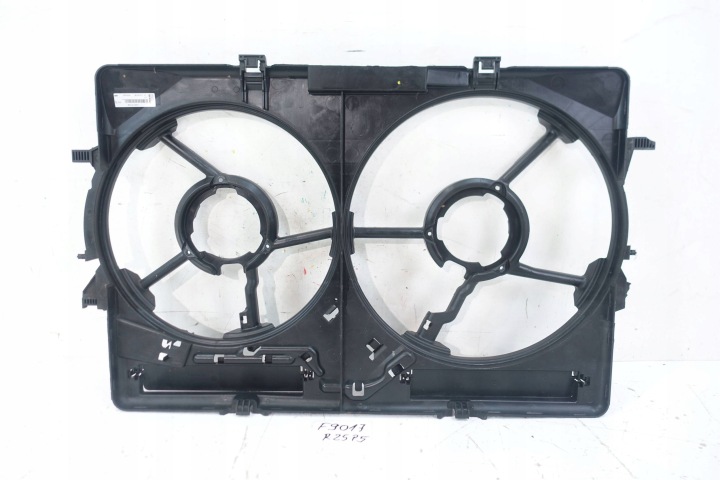 cover of a fan WIATRAKA of radiators AUDI A4 B8 A5 8T Q5 Q3 2008-2012