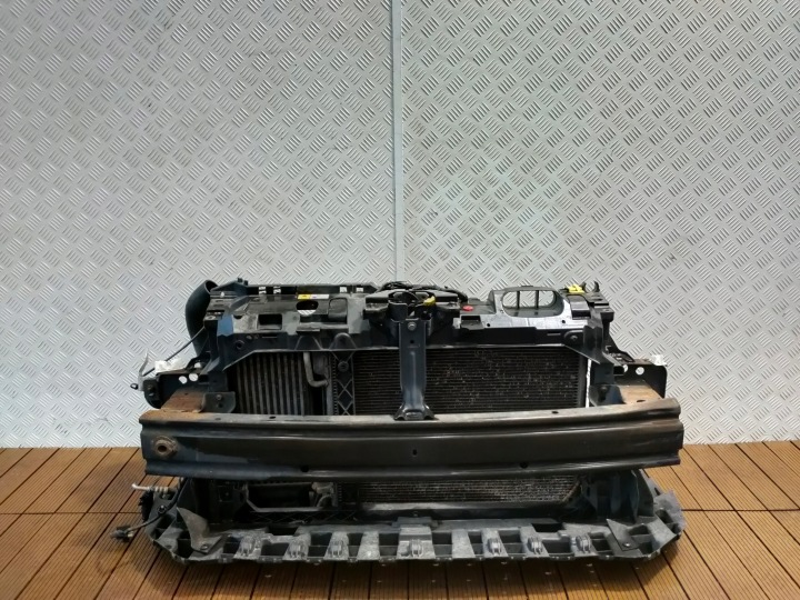 FORD FIESTA MK7 LIFT 13-17 1.0 ECOBOOST Schlossträger träger Kühler KOMPLET
