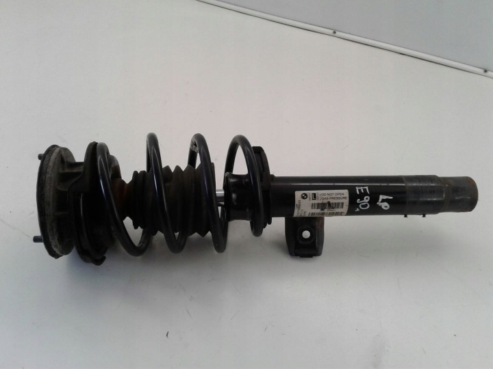 ammortiseur avant avant gauche BMW E90 x-drive