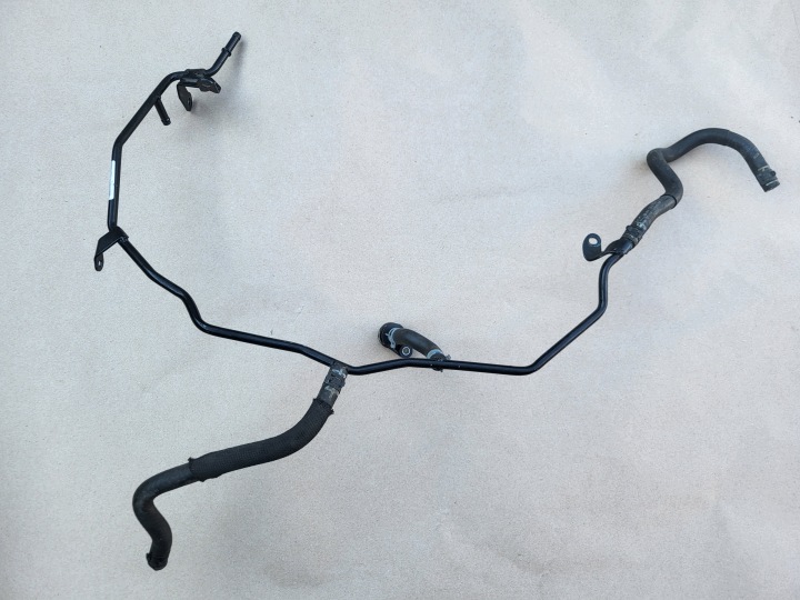 Tubazione tubo flessibile tubo d’acqua LIQUIDO AUDI Q3 2.0 TFSI VW PASAT 2.0 SEAT LEON 2.0TFSI