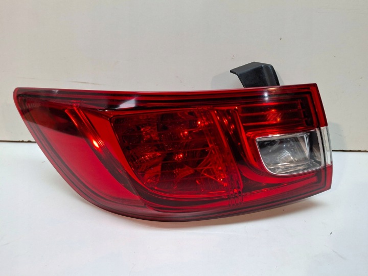 light rear left 265554091R RENAULT CLIO IV HB 2012-2016