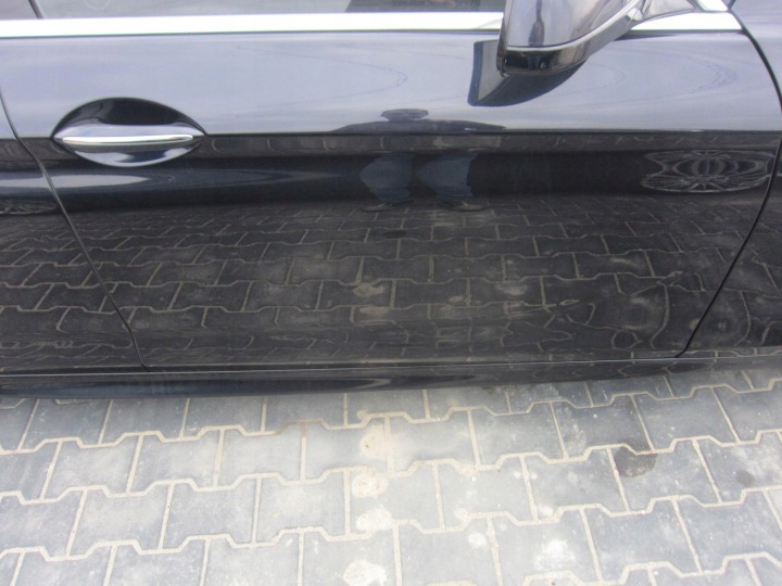 BMW F06 416 CARBON SCHWARZ Tür rechts vorne rechts vorne CARBONSCHWARZ