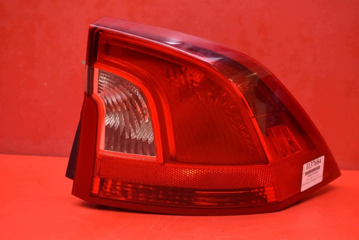 feu droit arrière arrière 30796268 VOLVO S60 2 II R-design berline LIFT 13-20