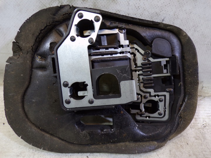 light housing of the rear LEWEJ left PEUGEOT 206 LIFT