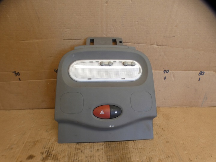 Oswietlenie Interne RENAULT MASTER III FURGON () 969825365R 2.3L
