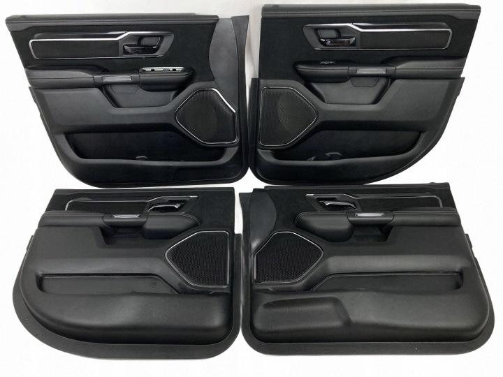 Ram 1500 TRX Montaggio boczkow Laterale / lato Anteriore + posteriore 2021-2024 OEM