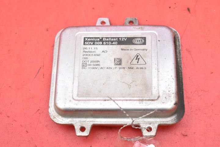 Unité de contrôle XENON KSENON Gauche HELLA 5DV009610-40 JAGUAR XE X760 14-19