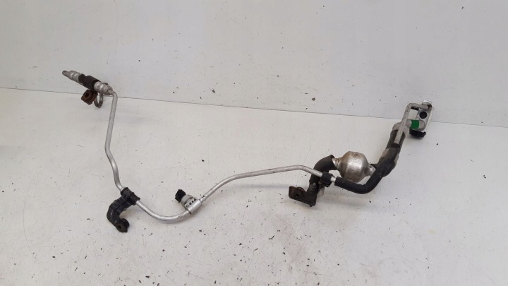 hose wiring of the air conditioning Kia Ceed and 2,0 CRDI HB