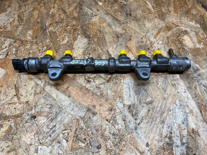 Kraftstoffverteiler Einspritzleiste Sensor FIAT PANDA 1.3 JTDM 55232355 0445214239