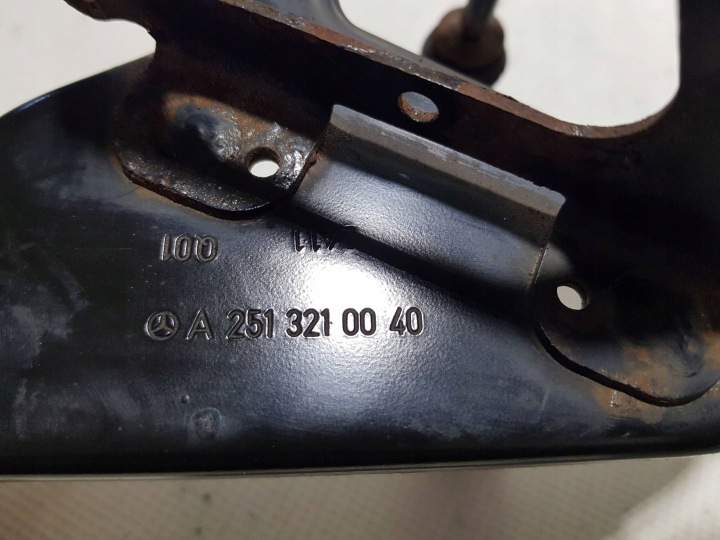 AIRMATIC SYRINGE MERCEDES W251 8