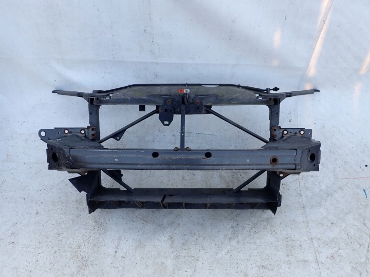 MAZDA 6 et GG 02- Armature Traverse Avant Renfort pare choc