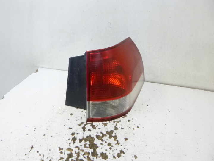 Licht hinten rechts Opel Vectra C Lift Kombi 2006r. 24469462