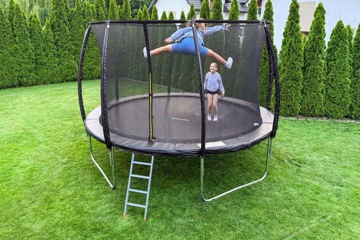 Батут садовий FIGS V2 з сіткою внутрішньою 366 см 12FT /SONIFIT — фото 6