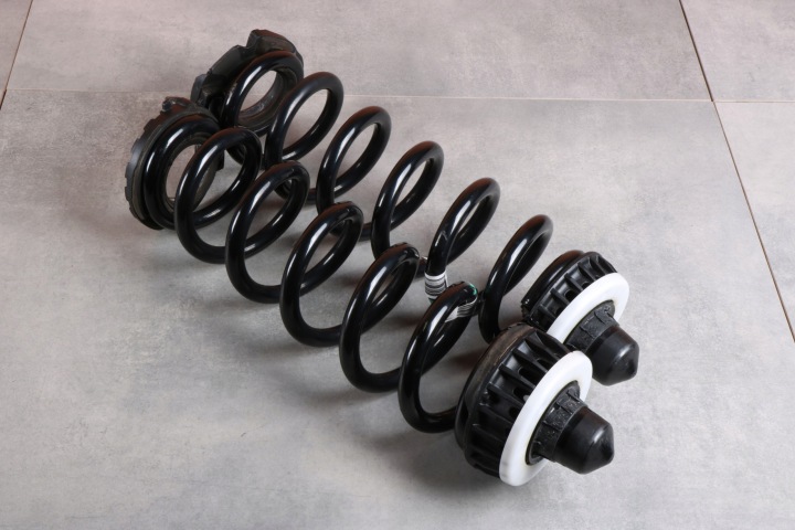 BMW G20 G21 LCI G22 G42 springs rear part rear. CJ KOMPLET 1543694 18241 km !!!