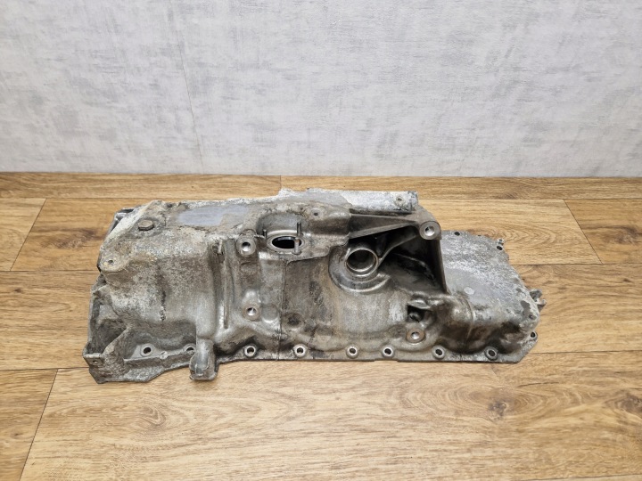 BMW F25 F30 F31 F32 F34 F36 3.0dX 3.5dX N57 oil sump X-DRIVE 7823203