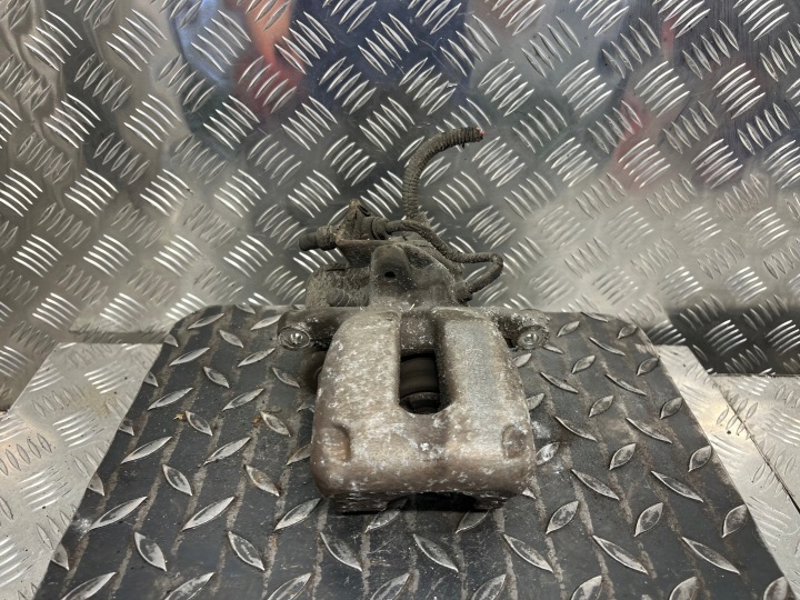 pinza freno freno destra posteriore posteriore VOLKSWAGEN PASSAT B6