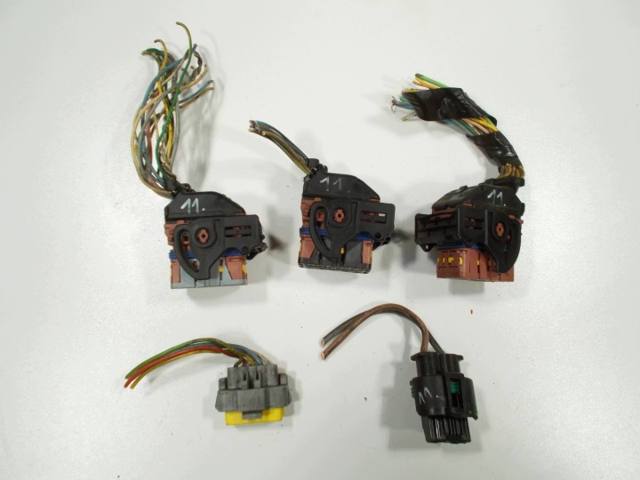 KOSTKI STYKI DO module BSM L02-00 9656086180 S118983002K CITROEN PEUGEOT