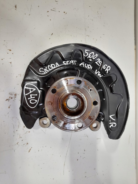 VOLKSWAGEN SKODA AUDI Achsschenkel Radnabe Radlager vorne rechts 5Q0256R (A40)