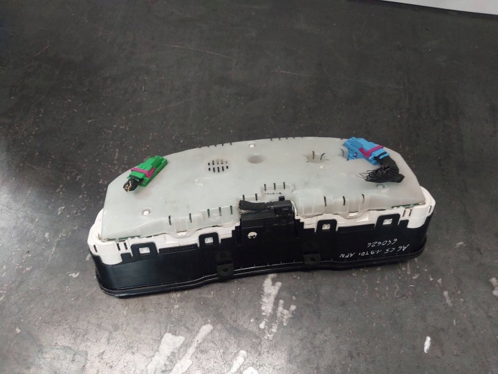 Audi A6 C5 4B 1,9 TDI AFN 110KM contor 6