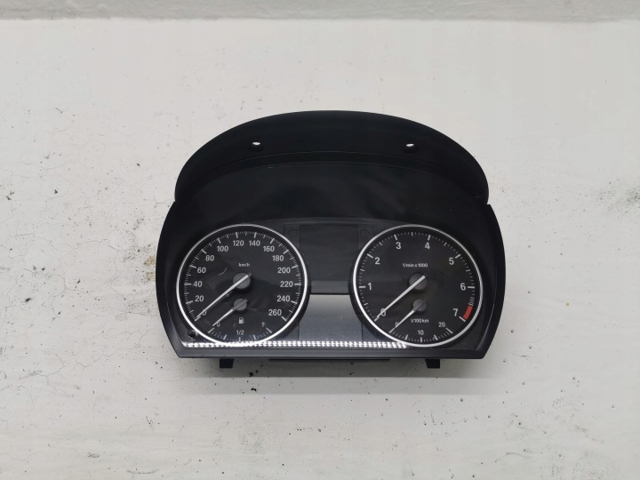 Instruments tachymètre compte tours Horloge montre tableau bord BMW SERIA 3 E90 E91 2.0B 9242338 EU